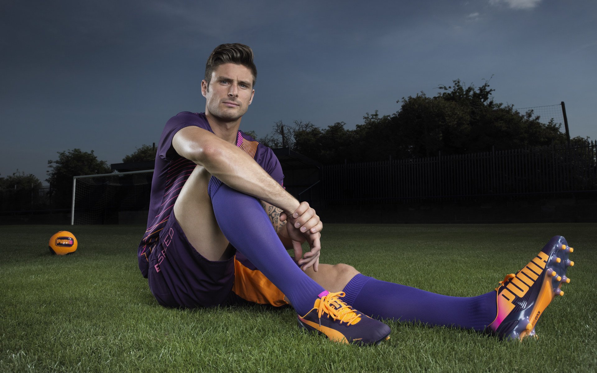 世界杯逆转传奇：英雄瞬间震撼全场！，世界杯首场逆转