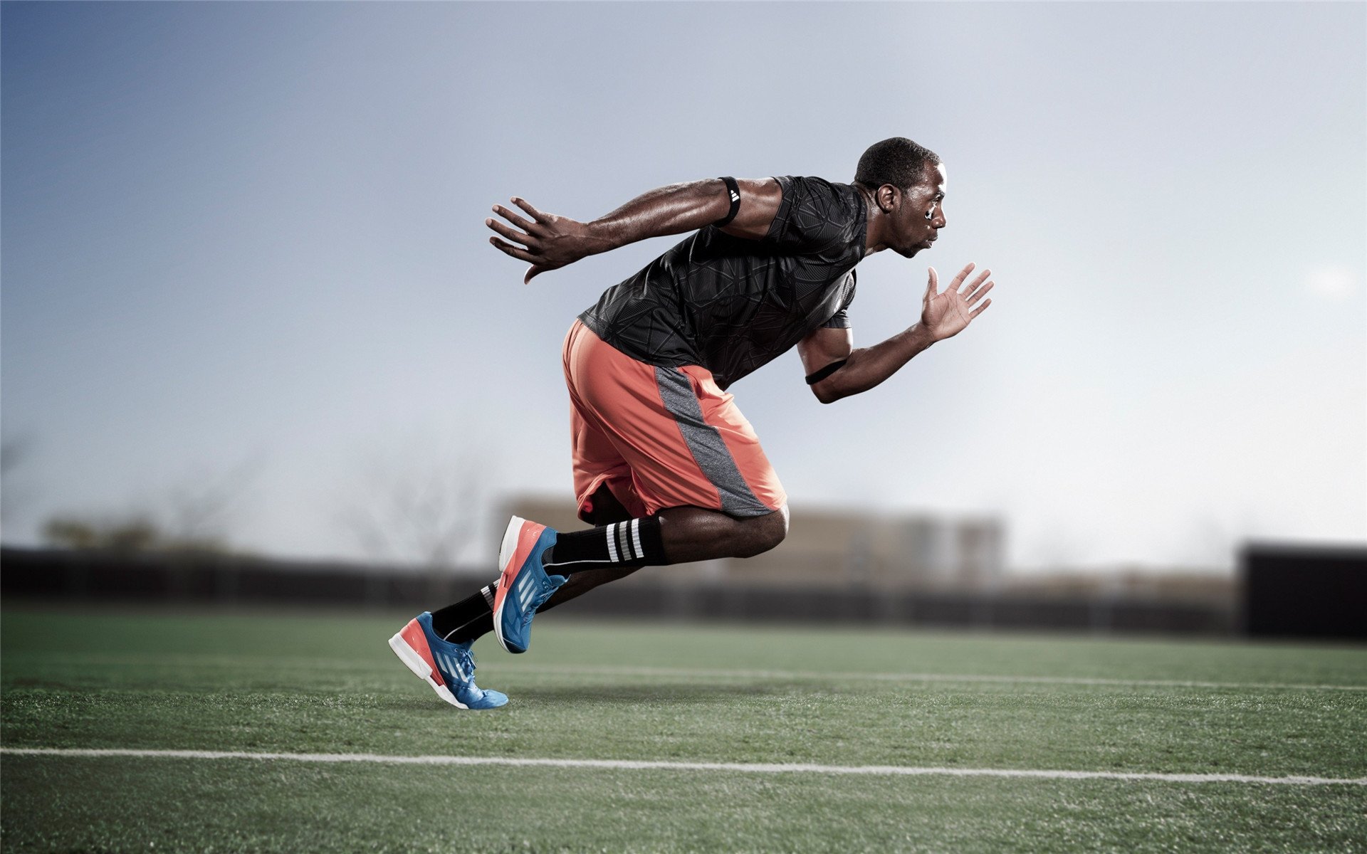 弗朗索瓦·霍尔茨豪伊泽：南非队的战术调度员，组织进攻如行云流水